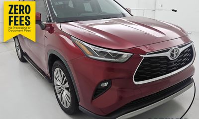 2021 Toyota Highlander Platinum