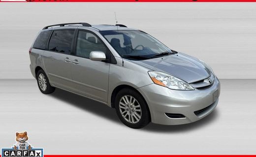 2008 Toyota Sienna XLE