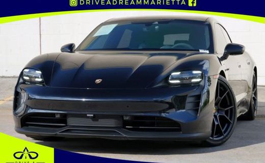 2024 Porsche Taycan GTS Sport Tourismo