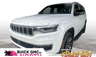 2025 Jeep Wagoneer Base