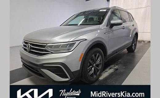 2023 Volkswagen Tiguan SE