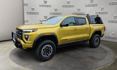 2023 GMC Canyon AT4X