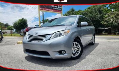 2015 Toyota Sienna XLE