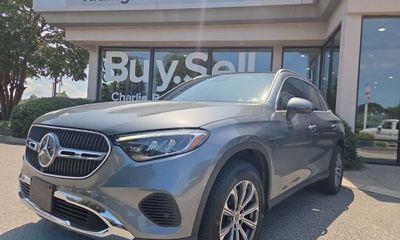 2023 Mercedes-Benz GLC-Class GLC300