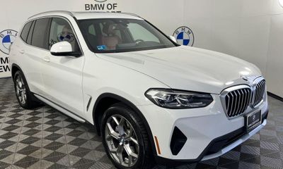 2023 BMW X3 xDrive30i SA