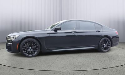 2022 BMW 750LI xDrive