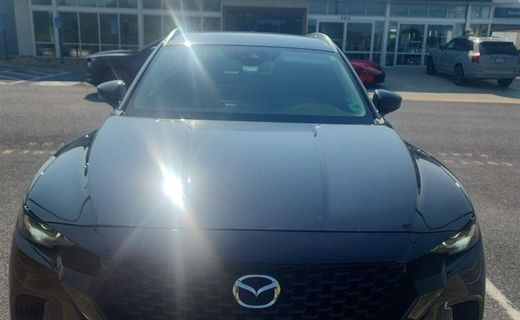 2024 Mazda CX-50 Premium Package
