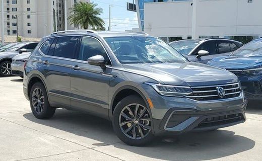 2023 Volkswagen Tiguan SE