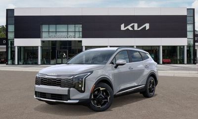 2027 Kia Sportage EX