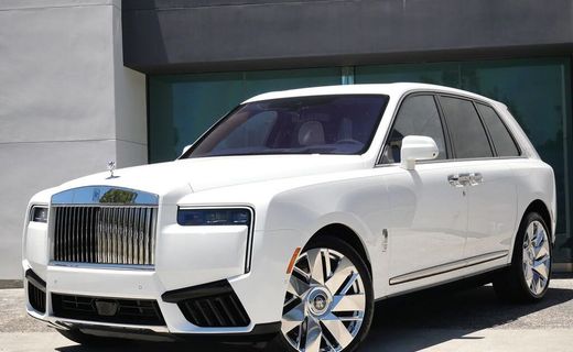 2027 Rolls-Royce Cullinan RR