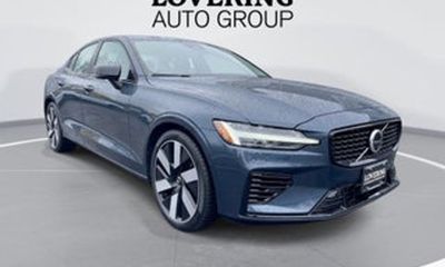 2025 Volvo S60 Plus Dark