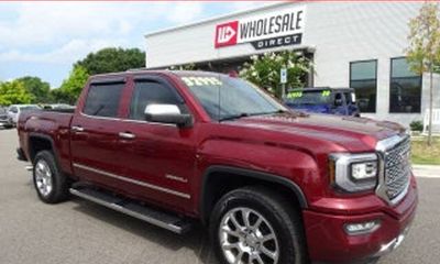 2017 GMC Sierra Denali