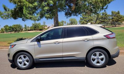 2017 Ford Edge SE