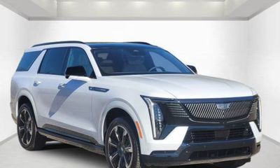 2026 Cadillac Escalade IQL Sport 2