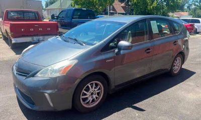 2012 Toyota Prius V TWO