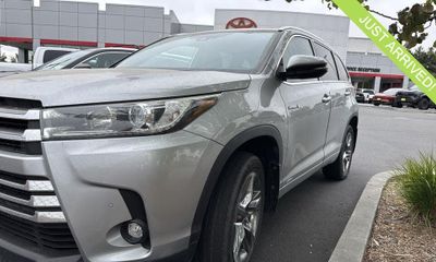 2019 Toyota Highlander LTD Platinum Hybrid