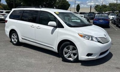 2017 Toyota Sienna