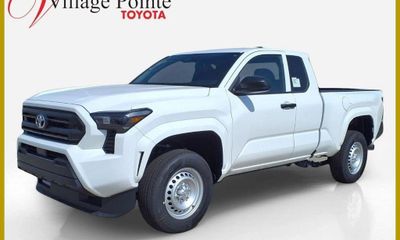 2026 Toyota Tacoma SR Xtracab