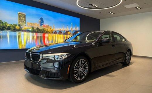 2019 BMW 540I