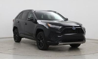 2022 Toyota RAV4 SE