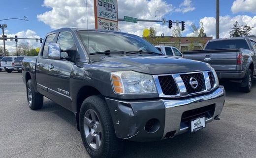 2005 Nissan Titan XE