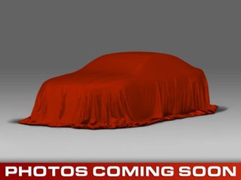 2017 Chrysler 200 — a typically priced live listing