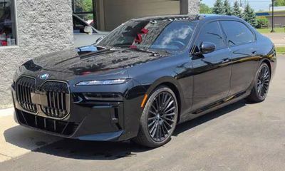 2025 BMW I7 xDrive60
