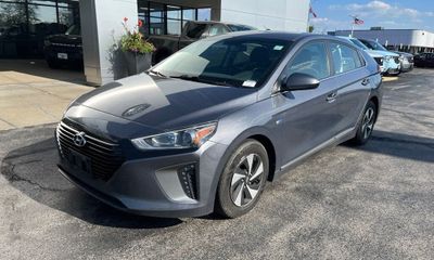 2018 Hyundai Ioniq SEL W Tech