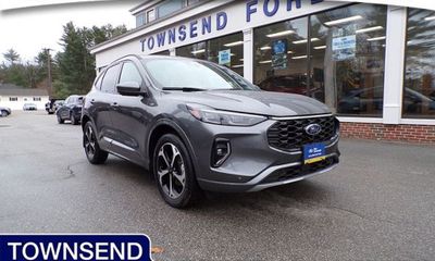2023 Ford Escape ST Line Elite