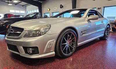 2009 Mercedes-Benz SL-Class SL63 AMG