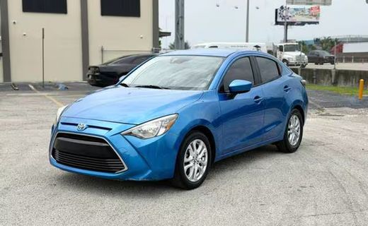 2017 Toyota Yaris IA Base