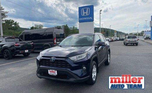 2020 Toyota RAV4 XLE HV