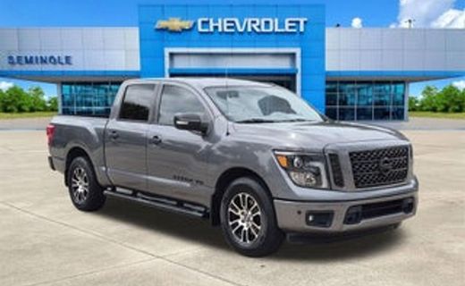 2017 Nissan Titan SV