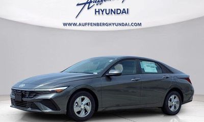 2026 Hyundai Elantra SE