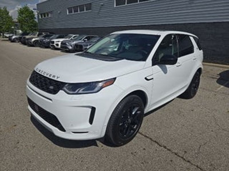 2024 Land Rover Discovery Sport — a typically priced live listing