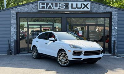 2022 Porsche Cayenne Coupe