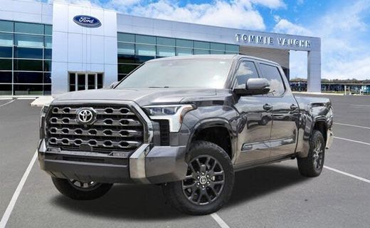 2023 Toyota Tundra Platinum