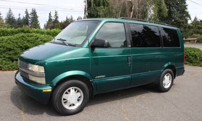 1998 Chevrolet Astro VAN Base