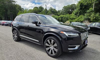 2022 Volvo XC90 Inscription