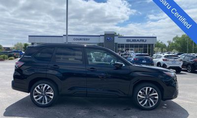 2025 Subaru Forester Touring
