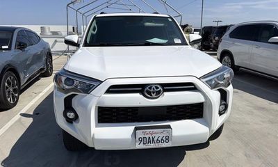 2023 Toyota 4Runner SR5