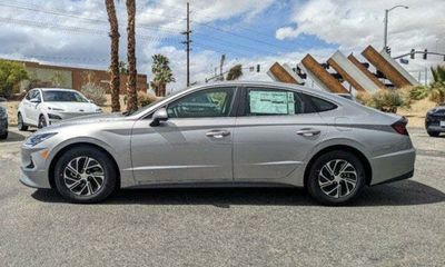 2023 Hyundai Sonata Blue