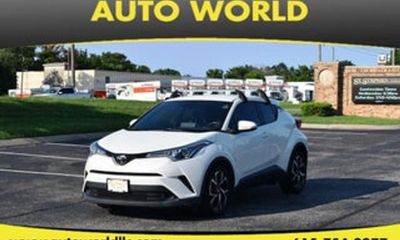 2020 Toyota C-HR LE