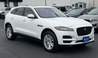 2019 Jaguar F-Pace S