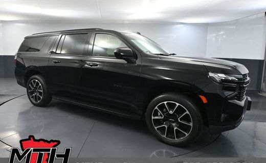2023 Chevrolet Suburban RST