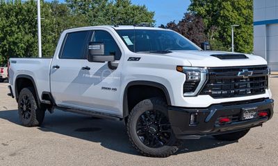 2026 Chevrolet Silverado HD LT