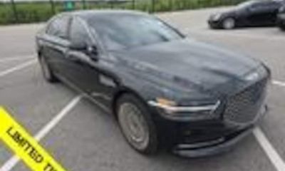 2022 Genesis G90 Premium