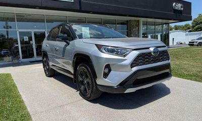 2021 Toyota RAV4 XSE HV