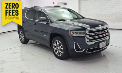 2020 GMC Acadia SLT