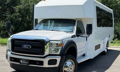 2017 Ford F-550 Super Duty Dual